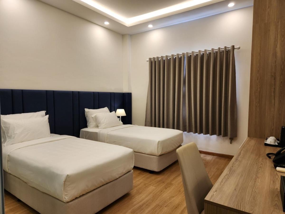 Ruby Hotel Хошимин Екстериор снимка