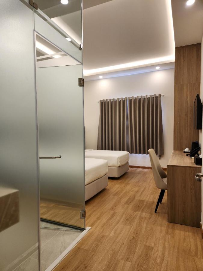 Ruby Hotel Хошимин Екстериор снимка