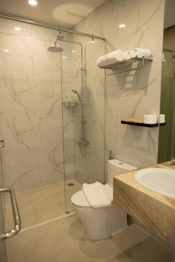 Ruby Hotel Хошимин Екстериор снимка