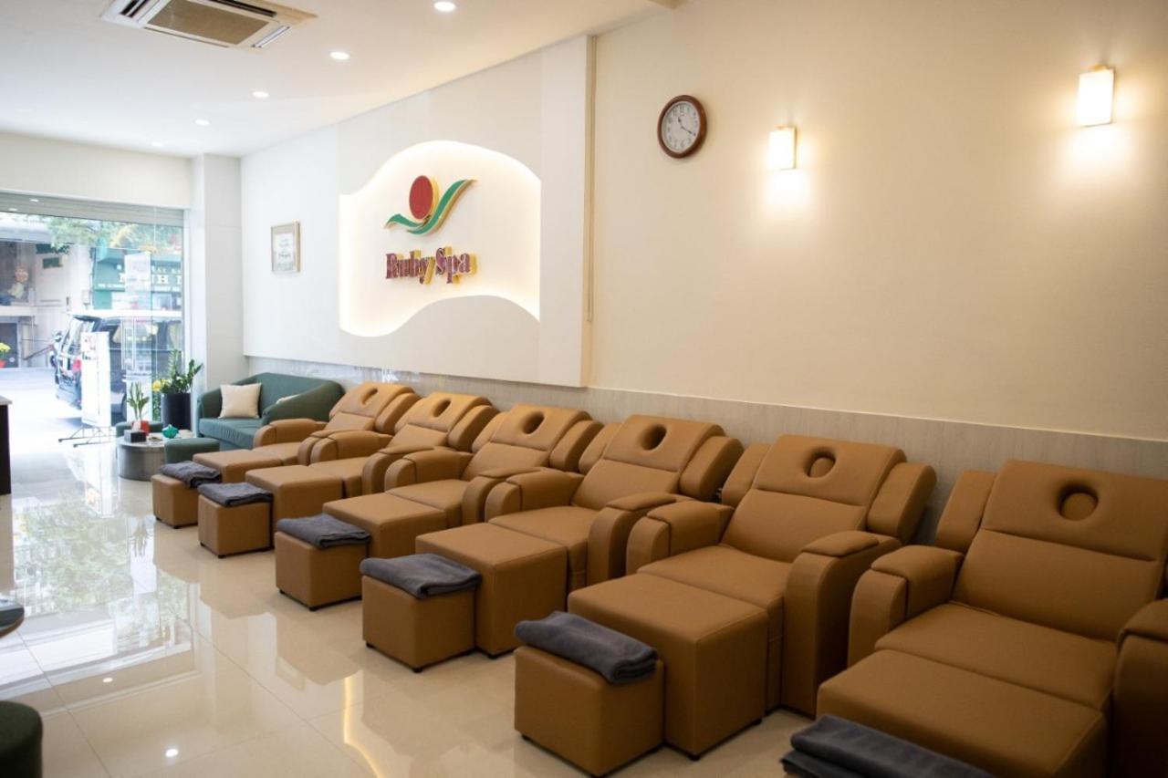 Ruby Hotel Хошимин Екстериор снимка